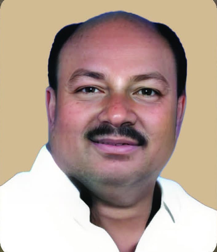 मा. श्री. रमेश नारायण ताराम